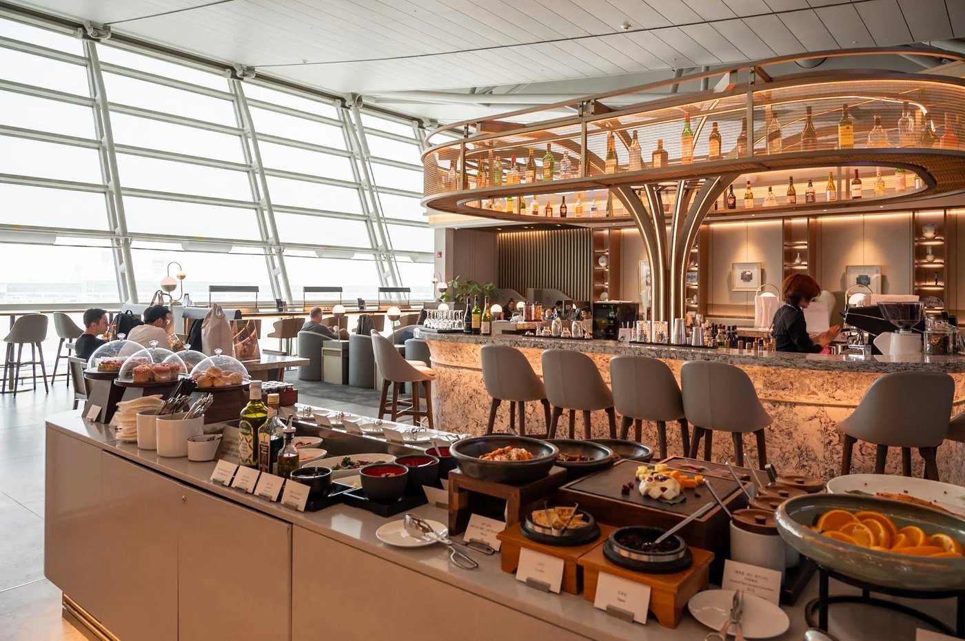 SilverKris Lounge bar and buffet counter